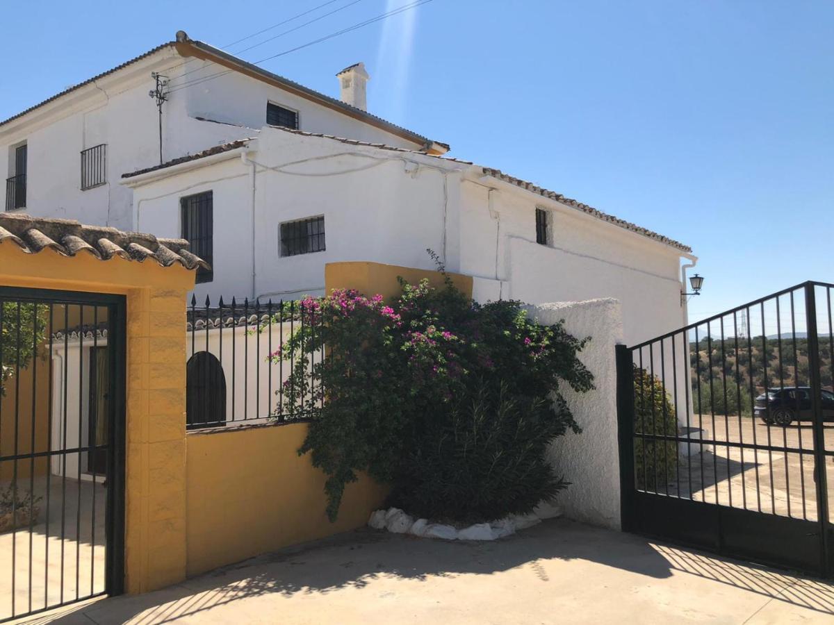 فيلا Cortijo Ribero قبرة المظهر الخارجي الصورة