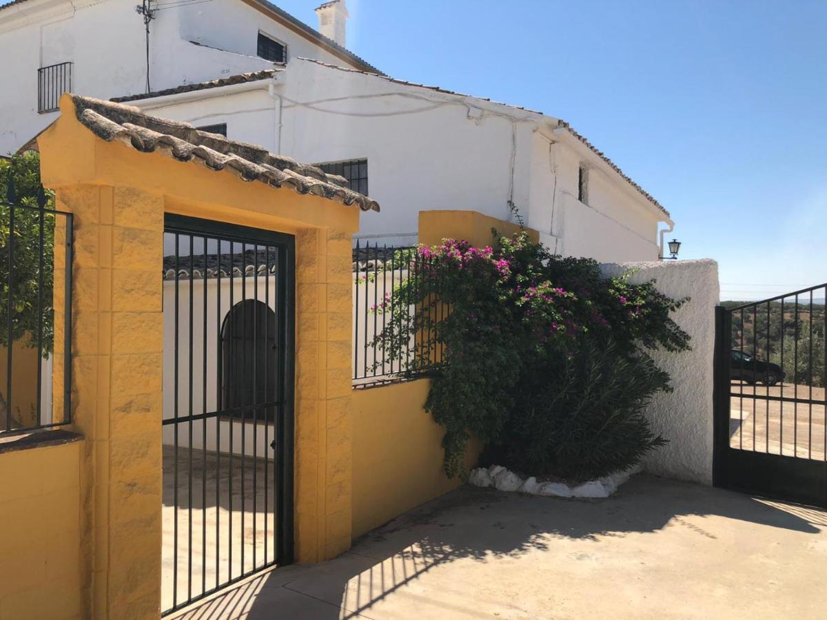 فيلا Cortijo Ribero قبرة المظهر الخارجي الصورة